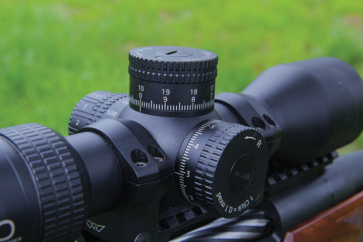 The Centuri Super Compact 4-16x 44mm includes exposed, locking turrets. The turret caps pop up/out to make corrections, and down/in to lock those corrections. Turret travel was positive and precise.